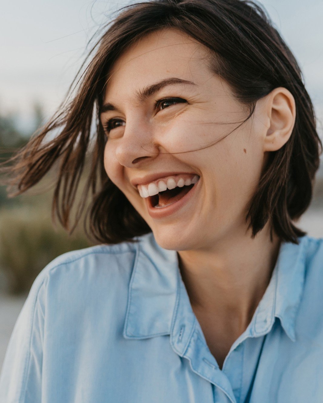 Carillas dentales: la revolución estética que transforma sonrisas